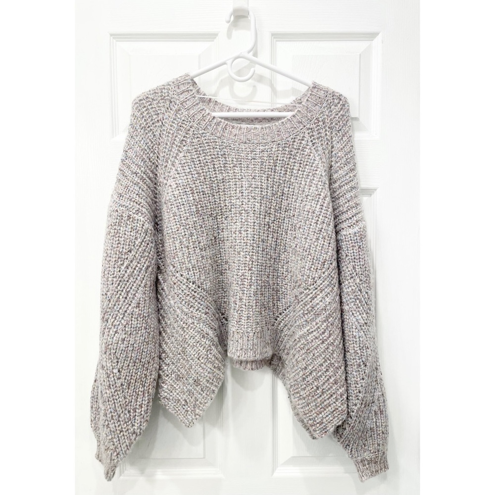 525 Asymmetrical Bubble Sleeve Sweater
